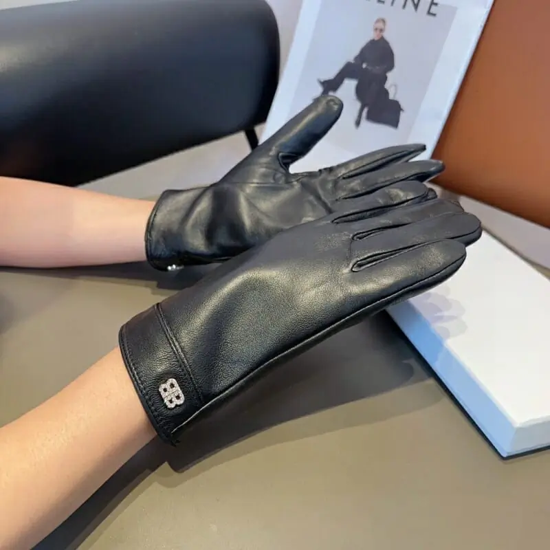 balenciaga gants pour femme s_124a36a2